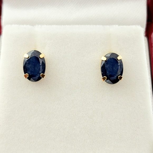 14K Yellow Gold Natural Blue Sapphire 7x5mm Stud Earrings - Picture 1 of 5